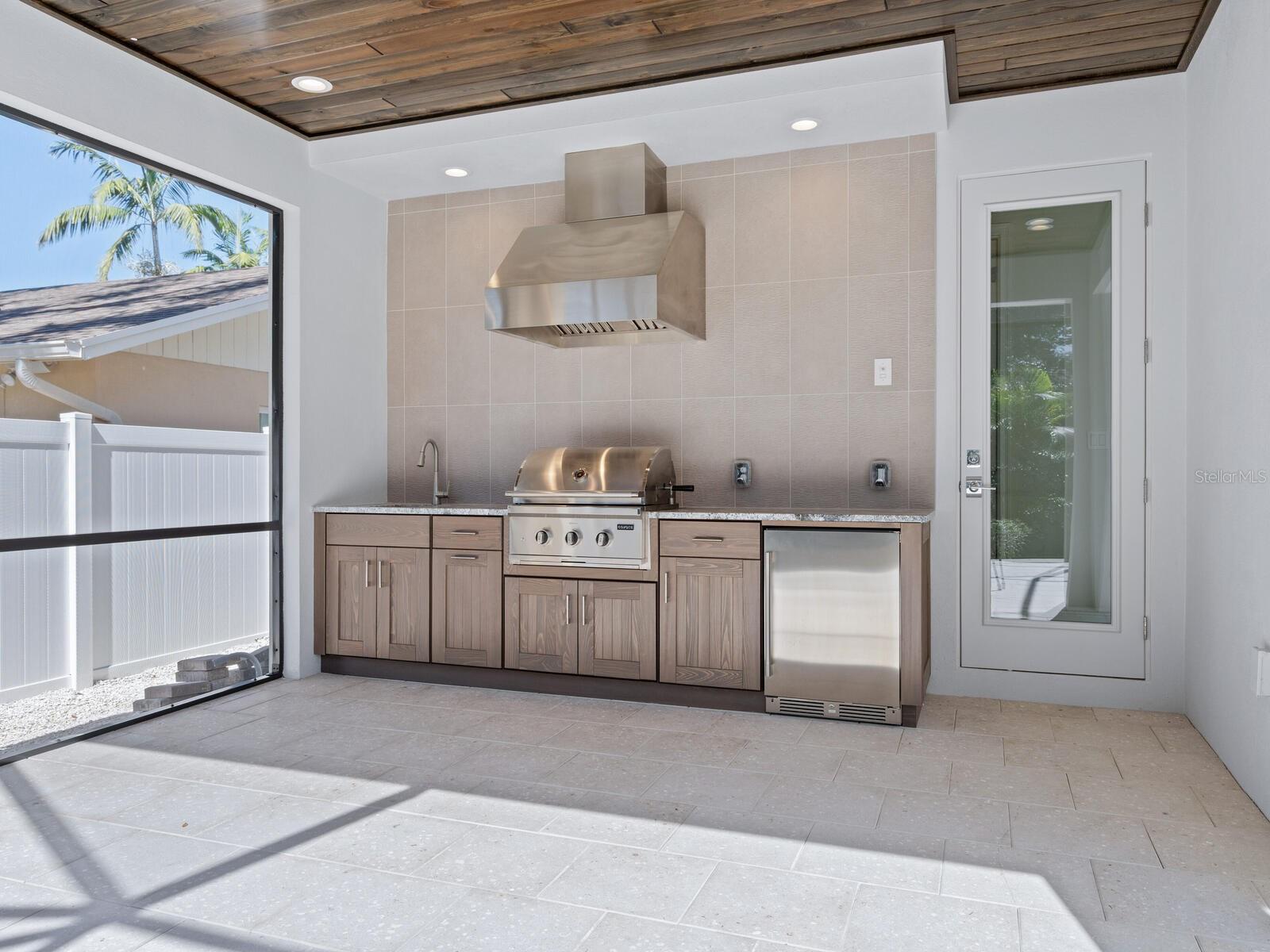 POINSETTIA PARK 2 - Residential