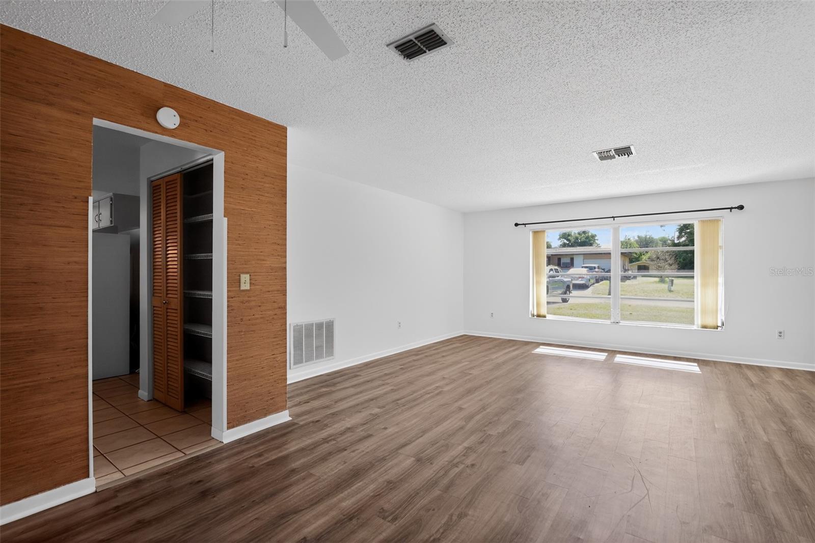 INVERNESS HIGHLANDS SOUTH - Residential