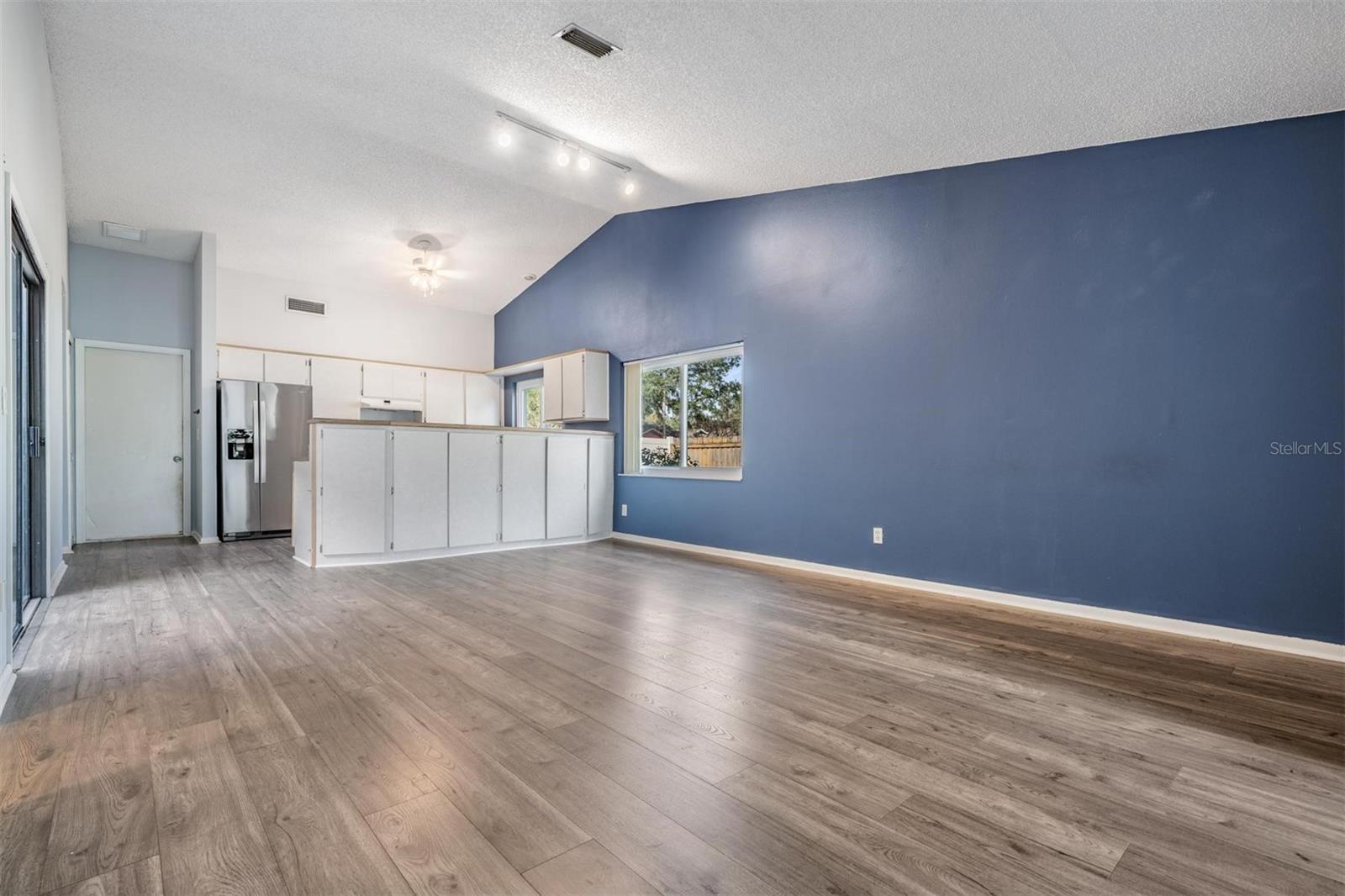THE WILLOWS UNIT 1 - Residential