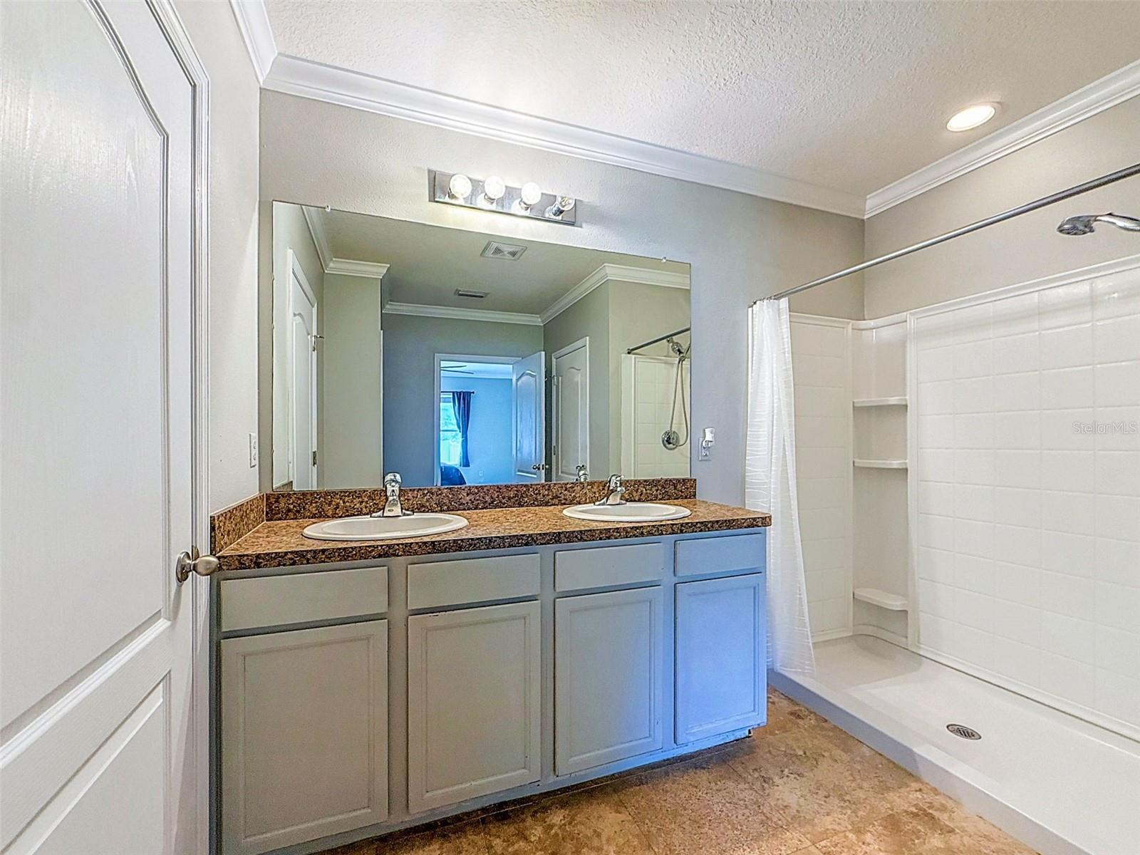 VILLAGES AT AVALON PH 2B EAST - Residential