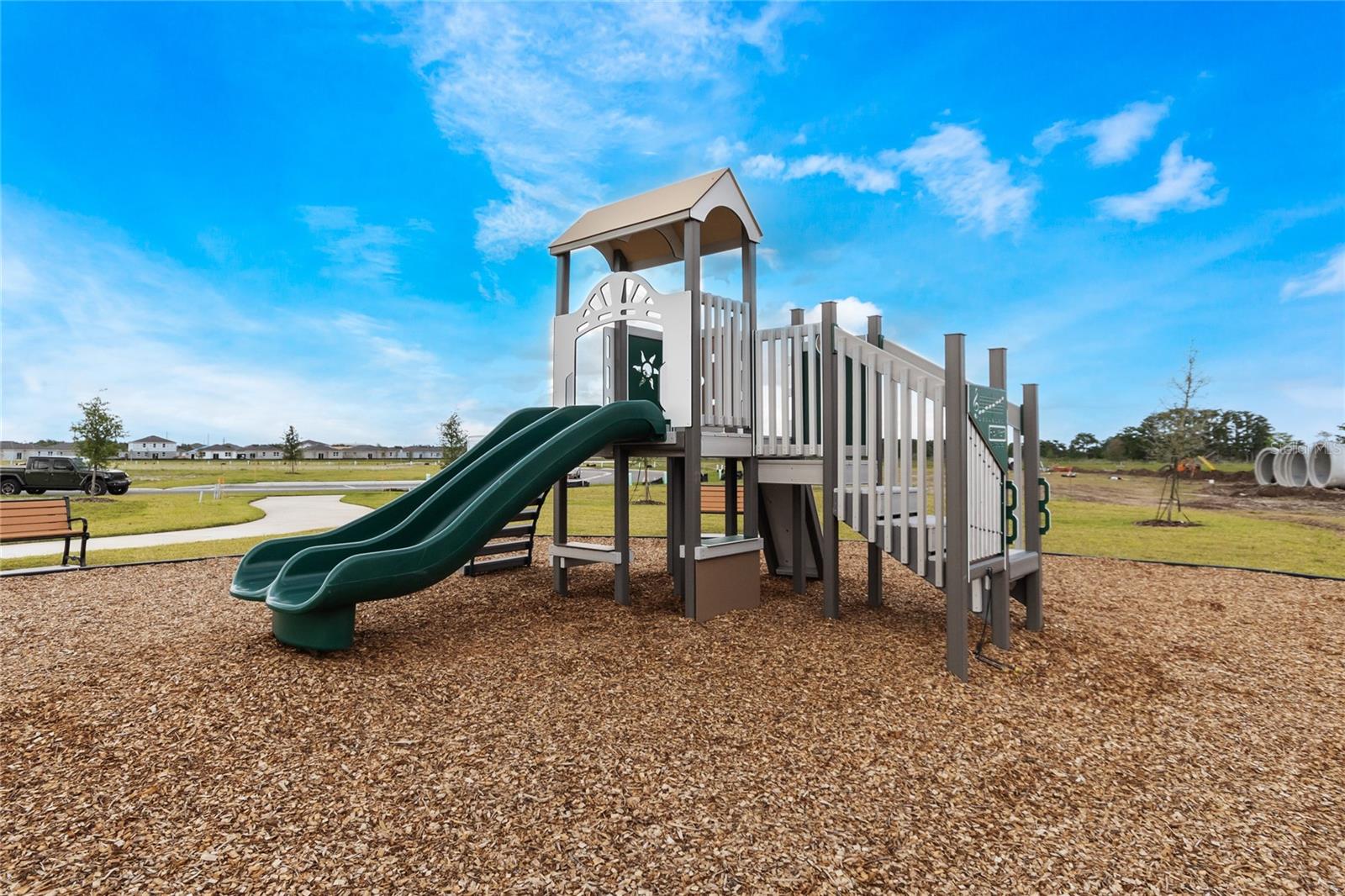 OSCEOLA VILLAGE - Residential