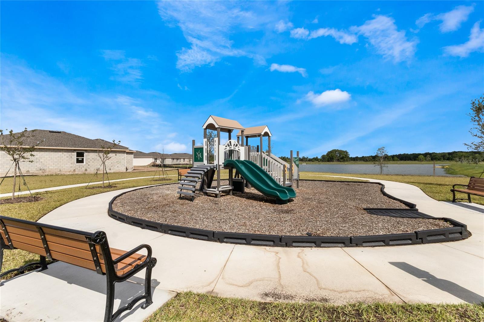 OSCEOLA VILLAGE - Residential