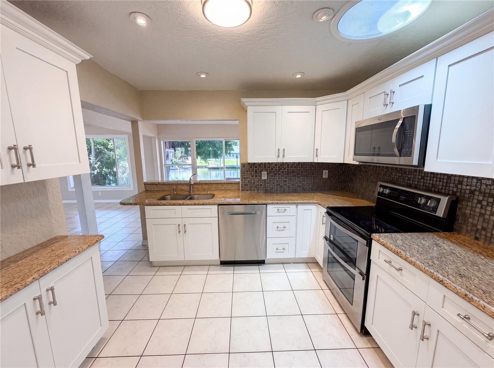 WATERWAY ESTATES 3RD ADDN - Residential