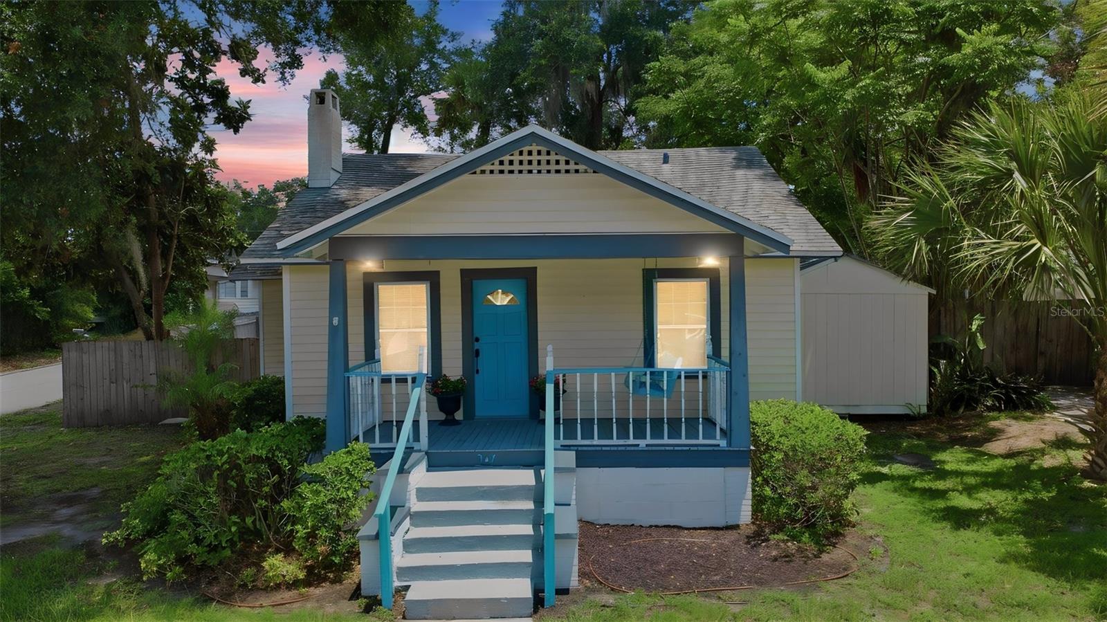 OSTEENS BLK 120 S RR DELAND - Residential