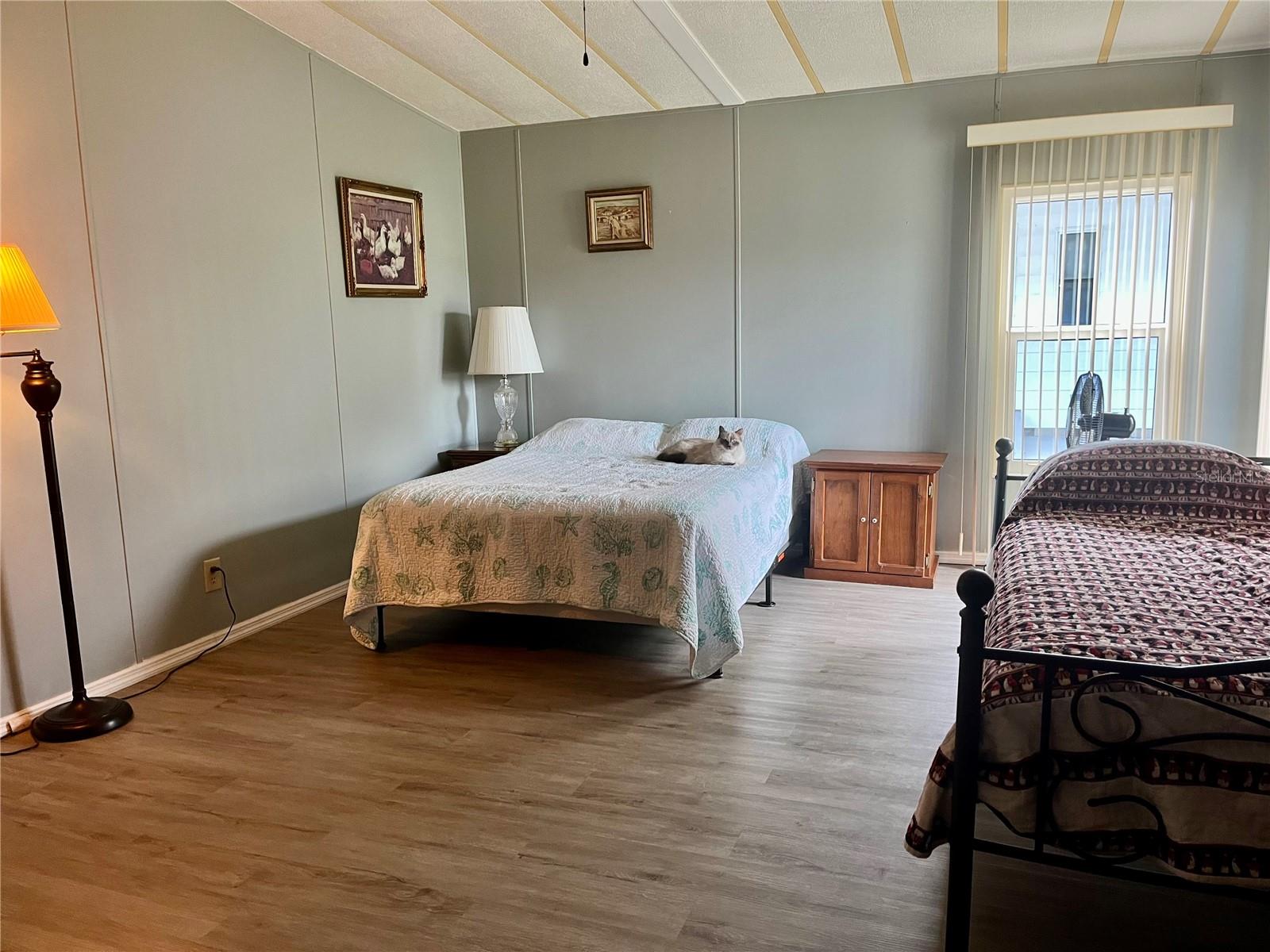 BEVERLY BEACH SURFSIDE ESTATES - Residential