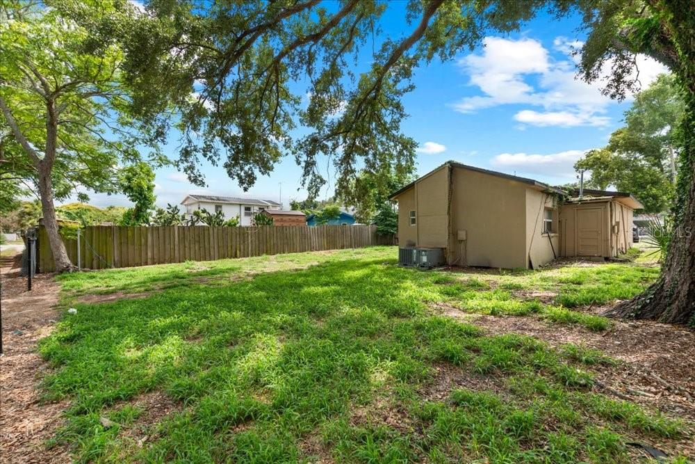 AUBURNDALE HEIGHTS - Residential Lease