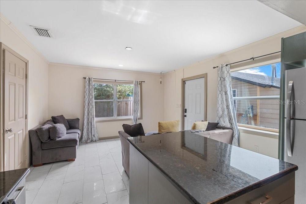 AUBURNDALE HEIGHTS - Residential Lease
