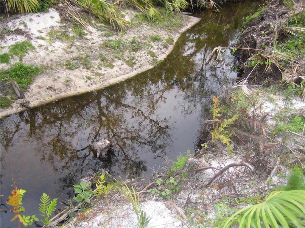 WINDING CREEK - Land