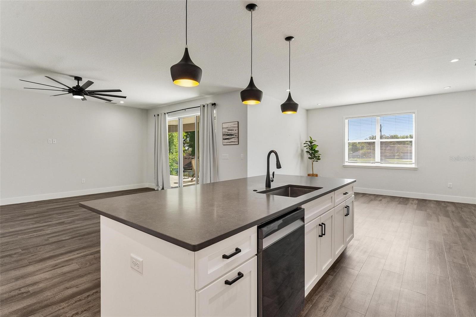 HOWEY - Residential