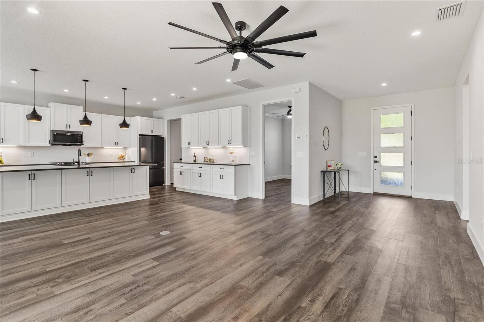 HOWEY - Residential