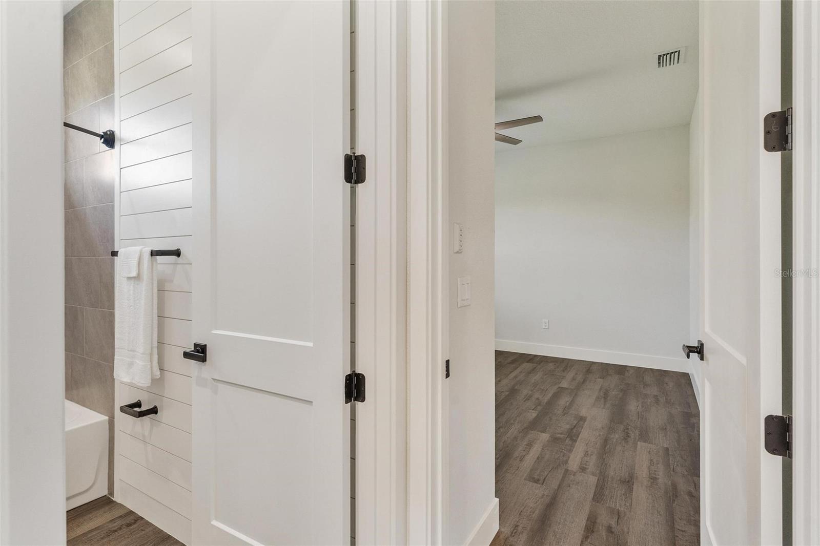 HOWEY - Residential
