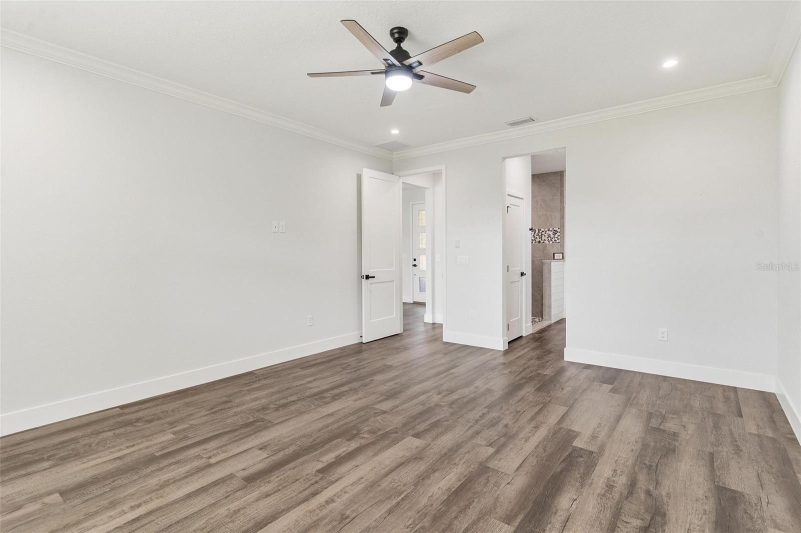 HOWEY - Residential