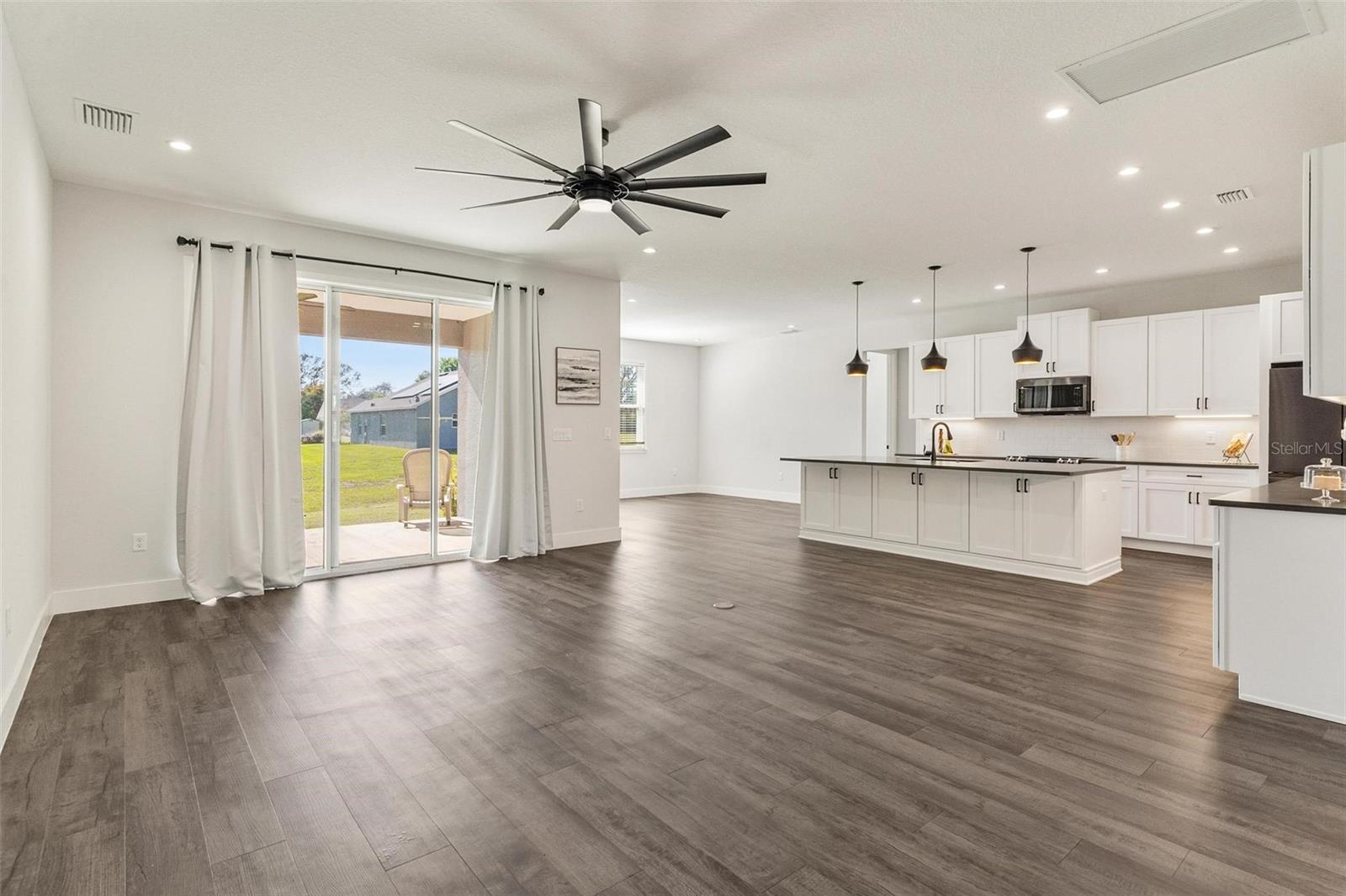 HOWEY - Residential