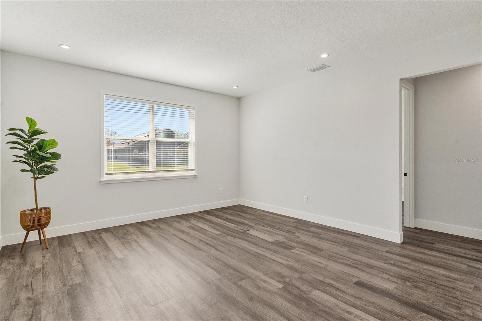 HOWEY - Residential