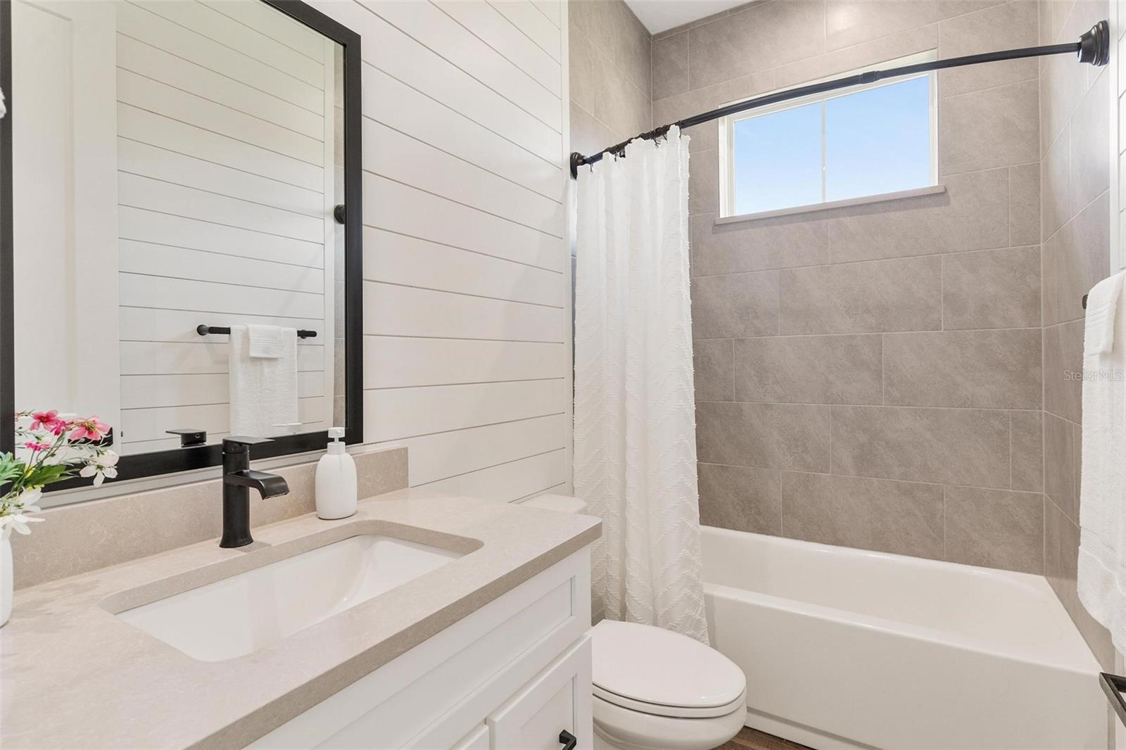 HOWEY - Residential