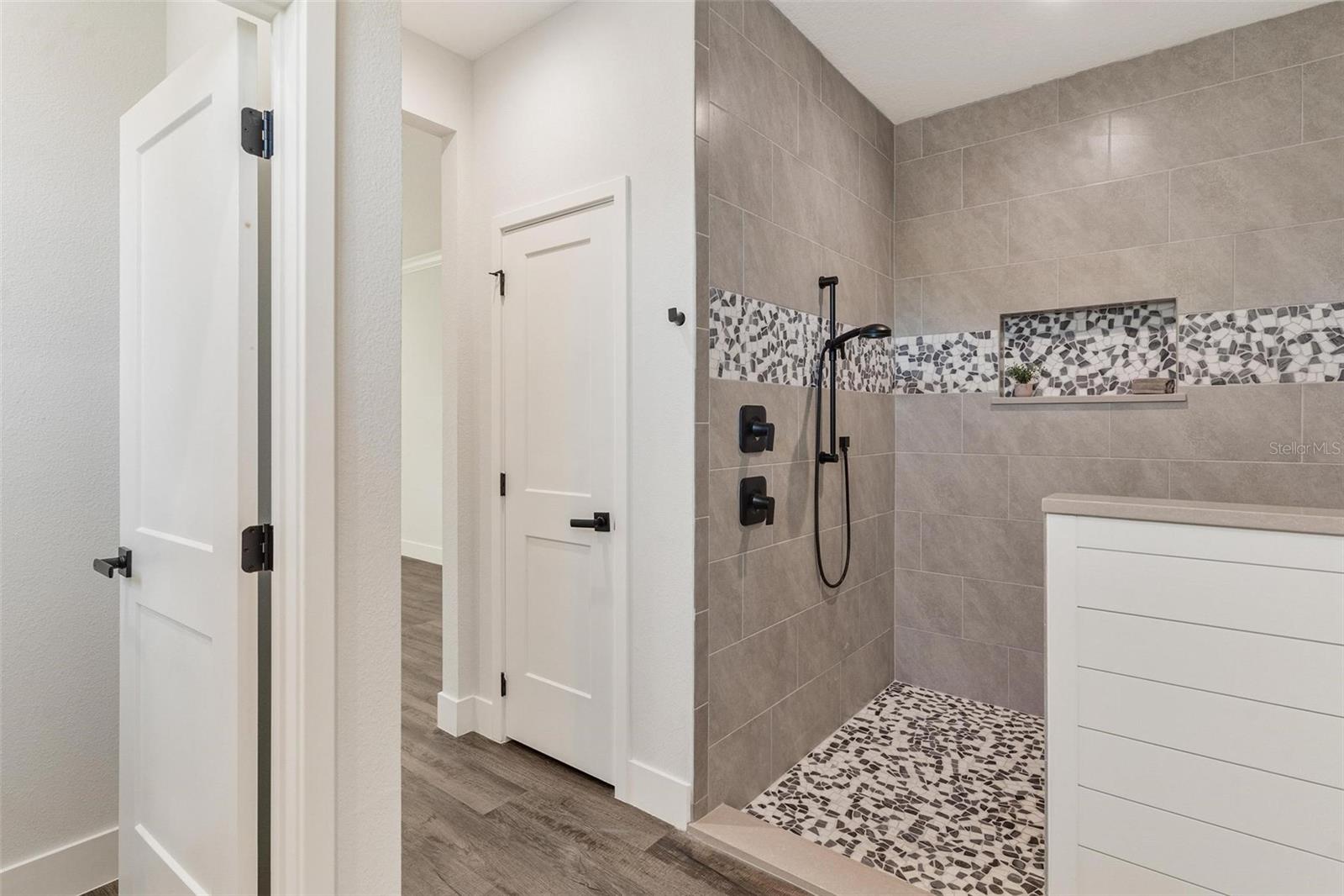 HOWEY - Residential