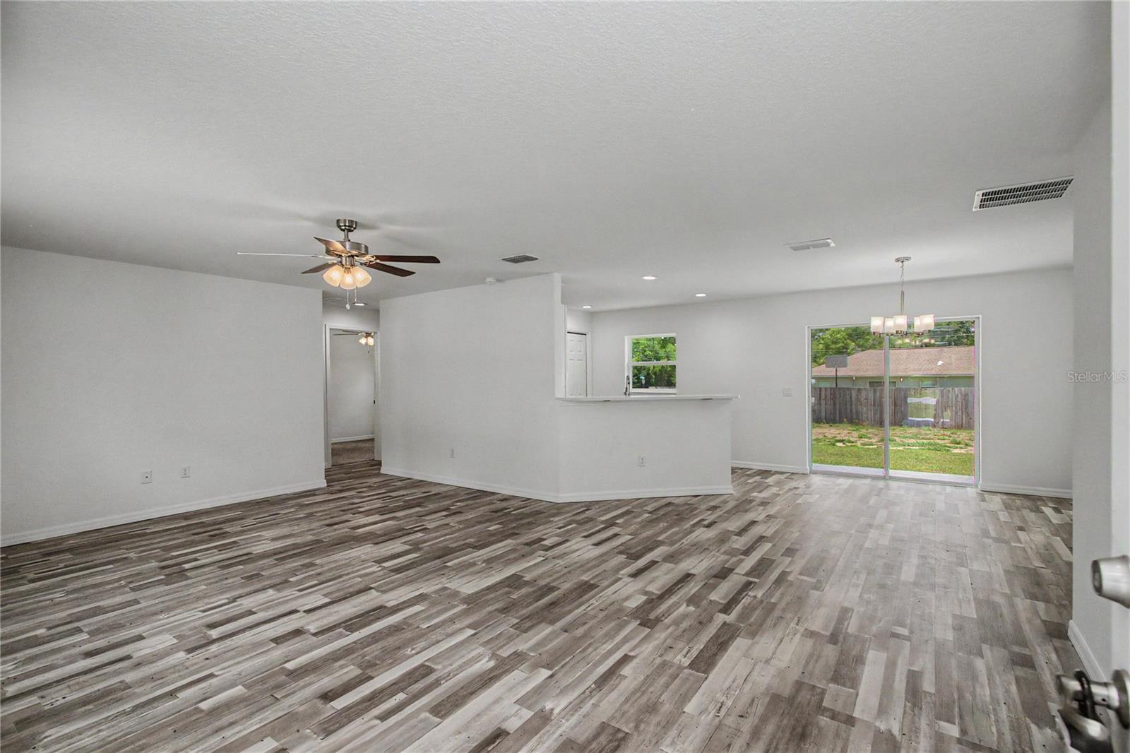 OCALA PARK ESTATE - Residential