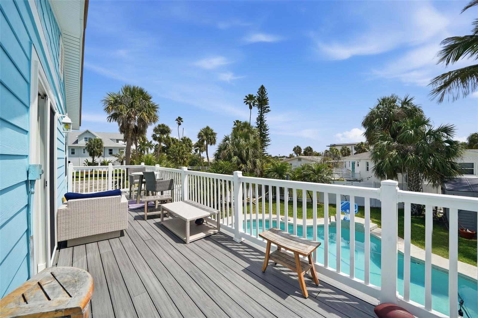 LONE PALM BEACH 3RD ADD - Residential