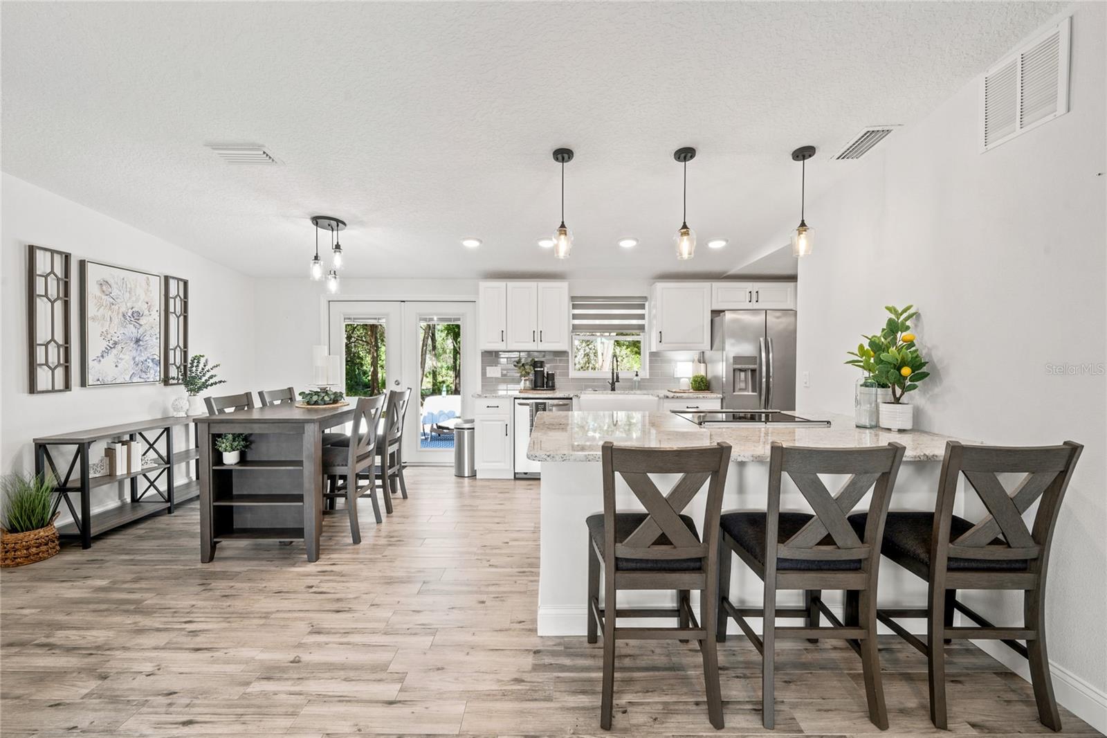 CARNELL ADD 03 - Residential