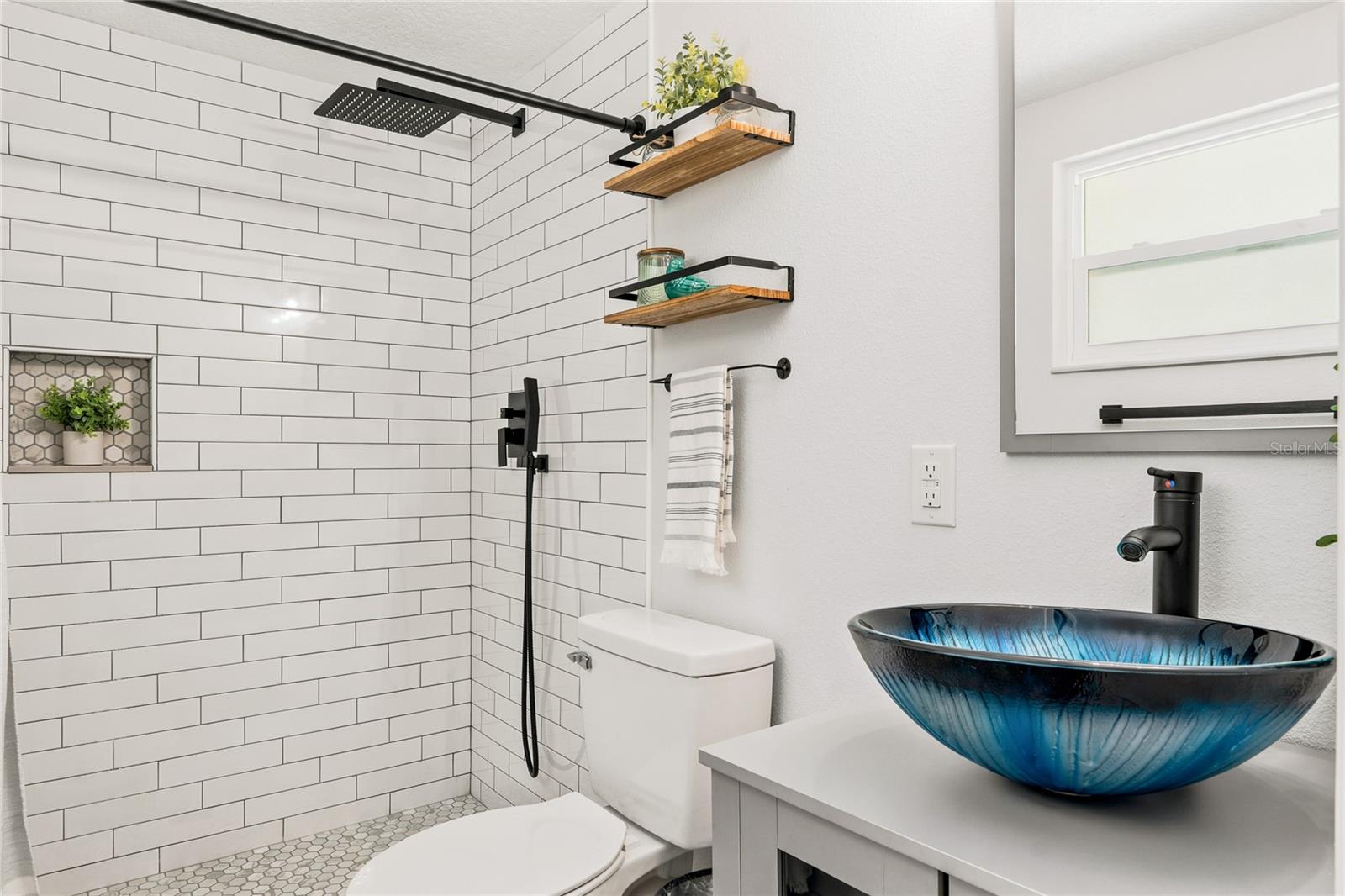 CARNELL ADD 03 - Residential