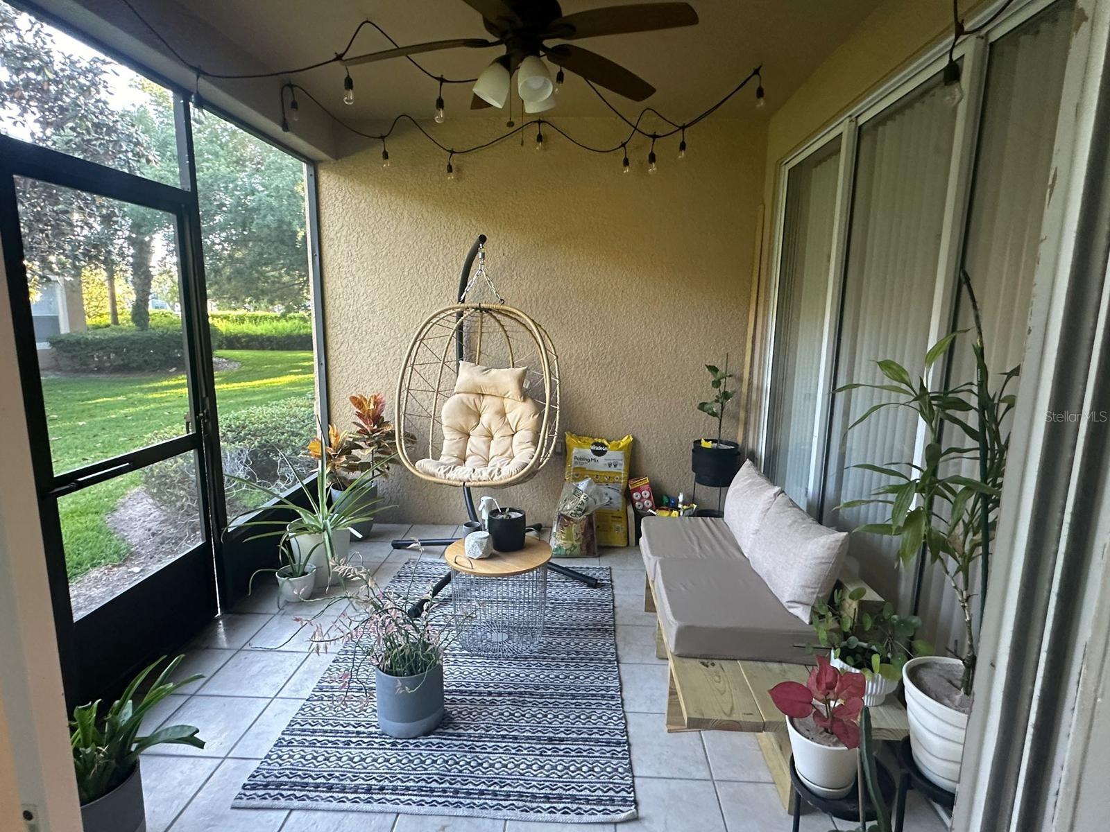 CARRIAGE HOMES/STONEBRIDGE COM - Residential Lease