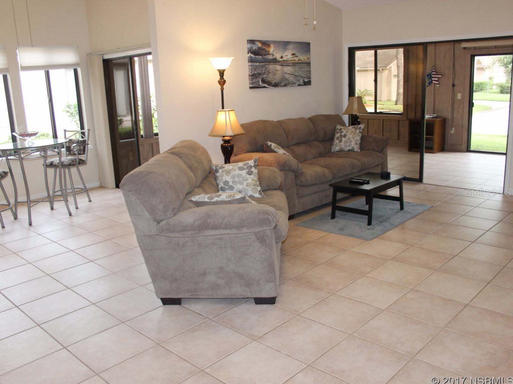 Woodside At Spruce Creek Condo Ph 01 - Residential Lease