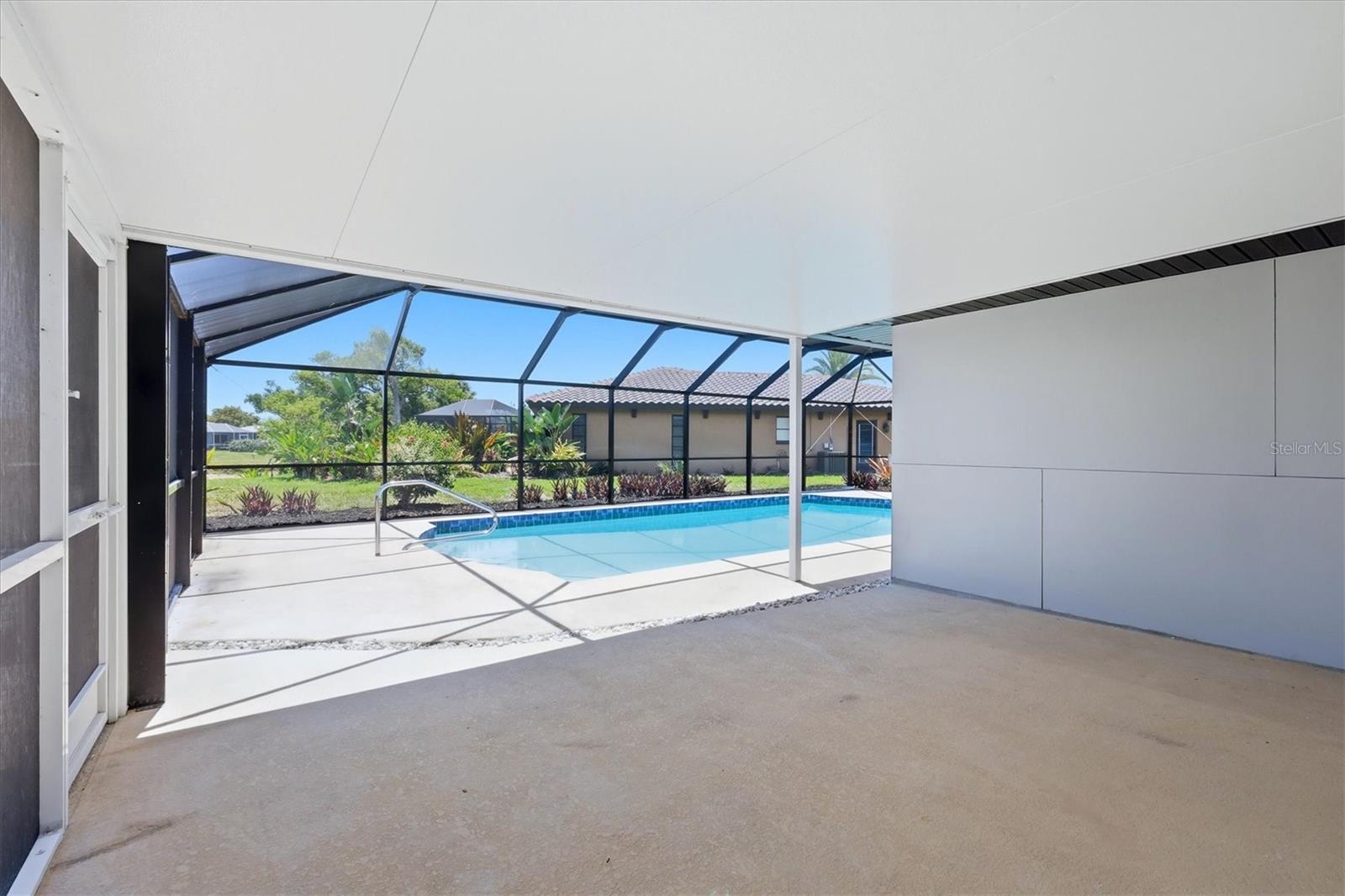 VENICE GARDENS - Residential