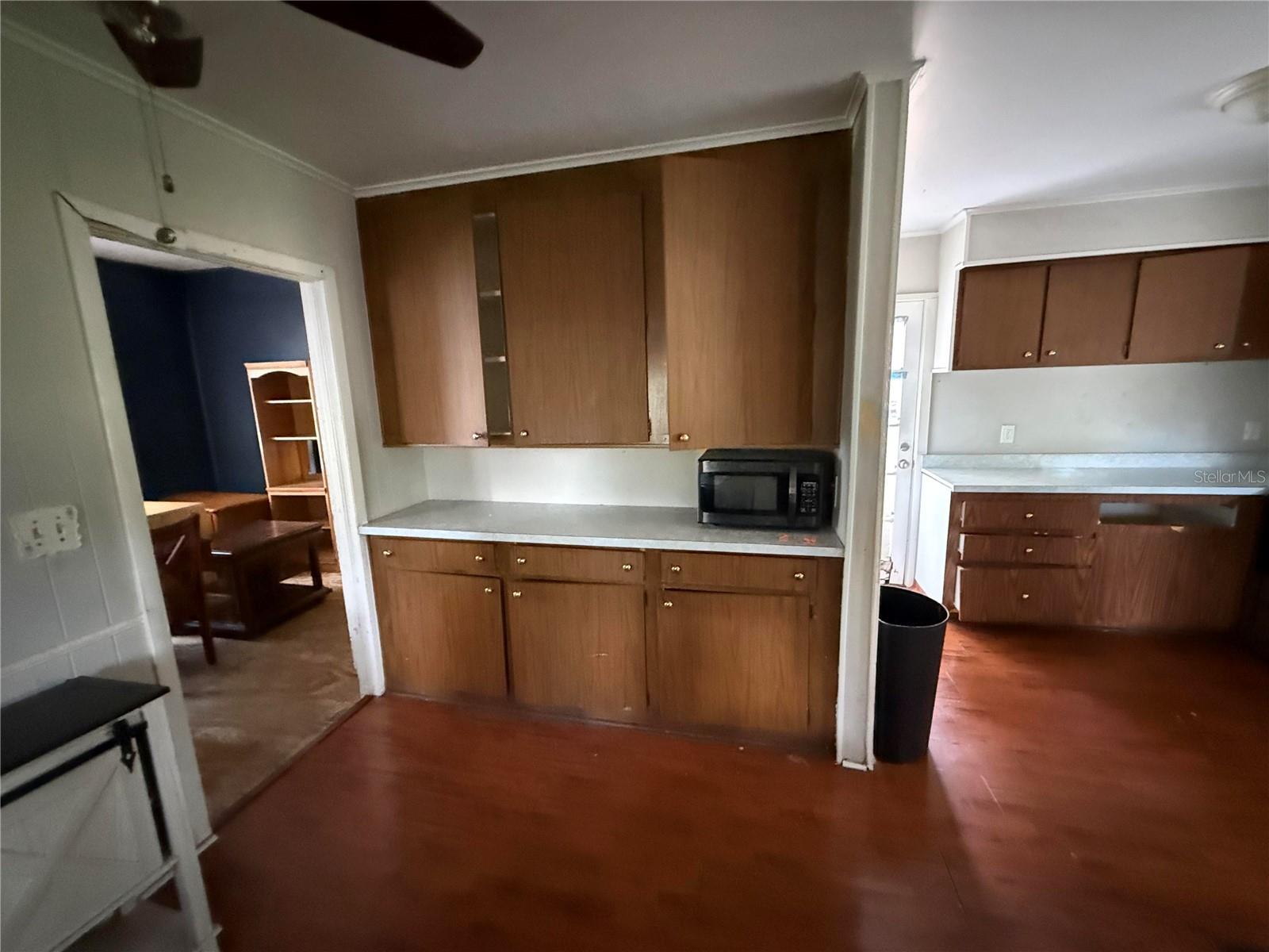 ROOSEVELT VILLAGE UN 01 - Residential
