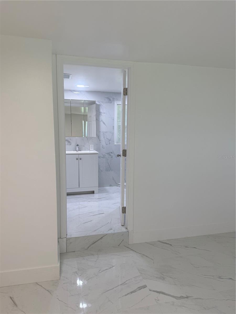 EDGEWATER ACRES UNIT 01 RESUB - Residential