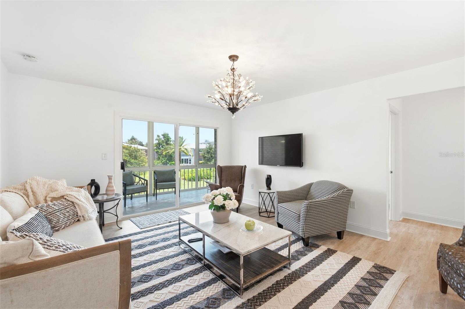 PATRIOT SQUARE APTS - Residential