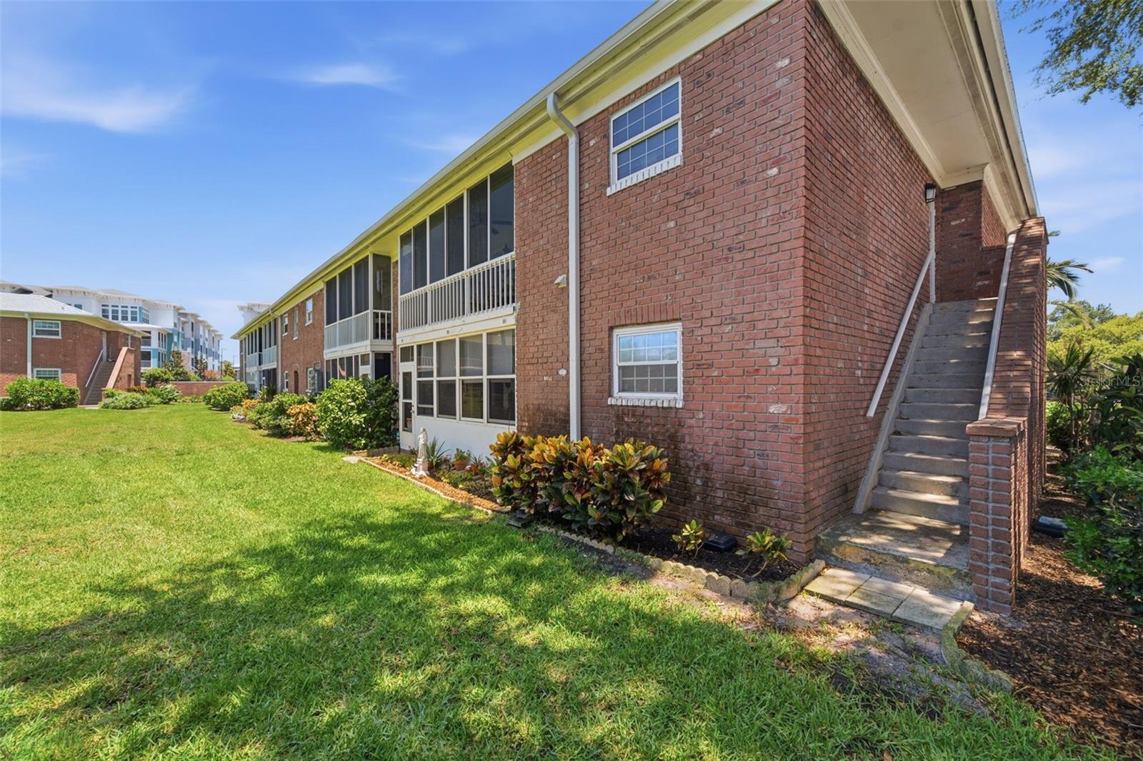 PATRIOT SQUARE APTS - Residential
