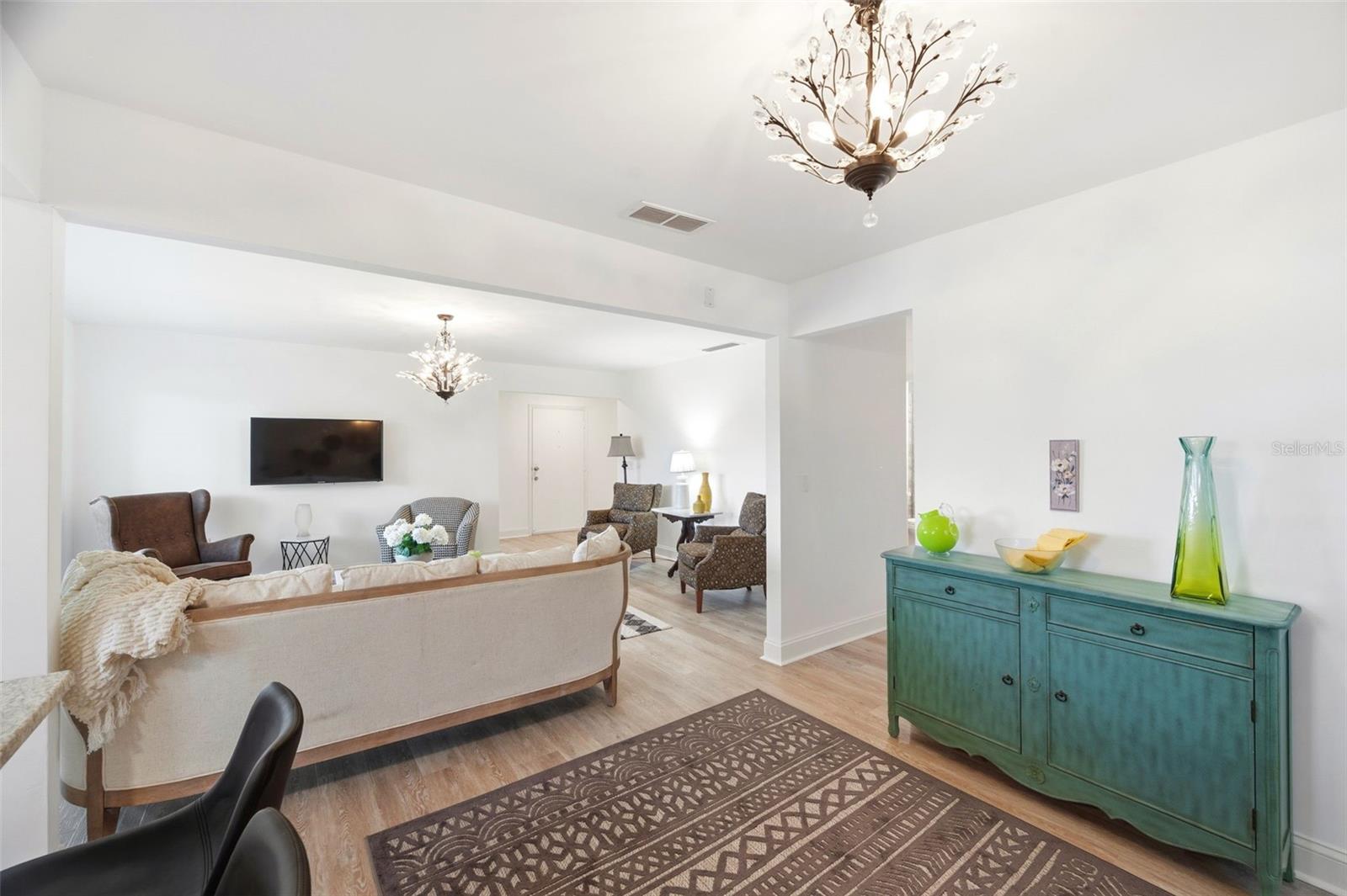 PATRIOT SQUARE APTS - Residential