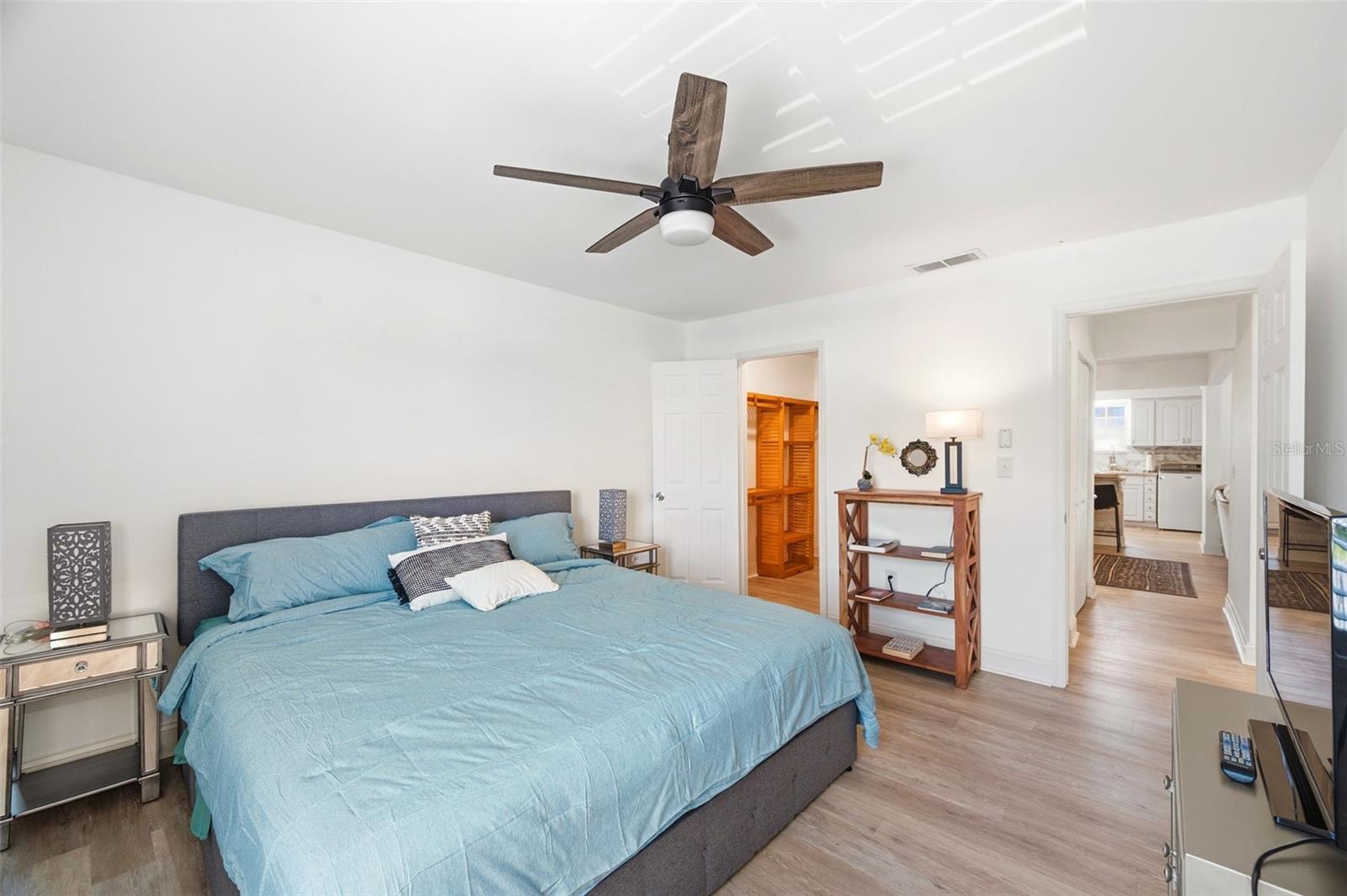 PATRIOT SQUARE APTS - Residential