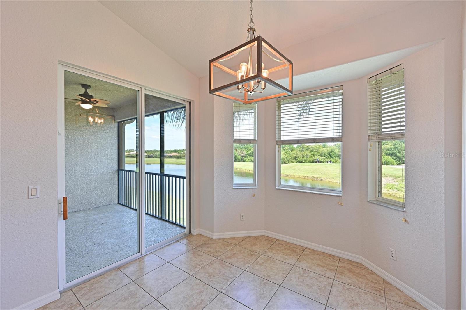STONE HARBOUR III - Residential