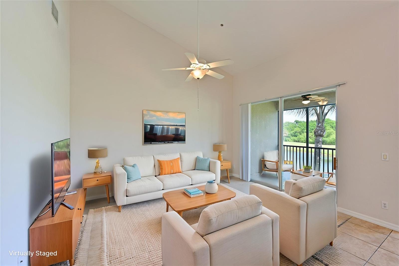 STONE HARBOUR III - Residential