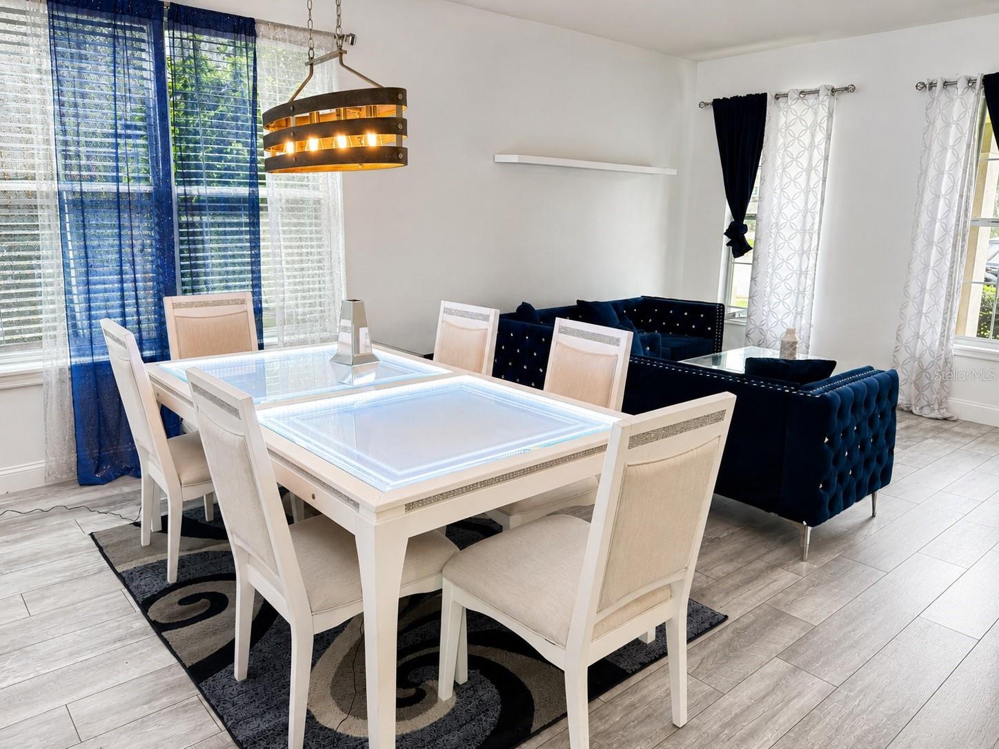 MCCORMICK RESERVE - Residential
