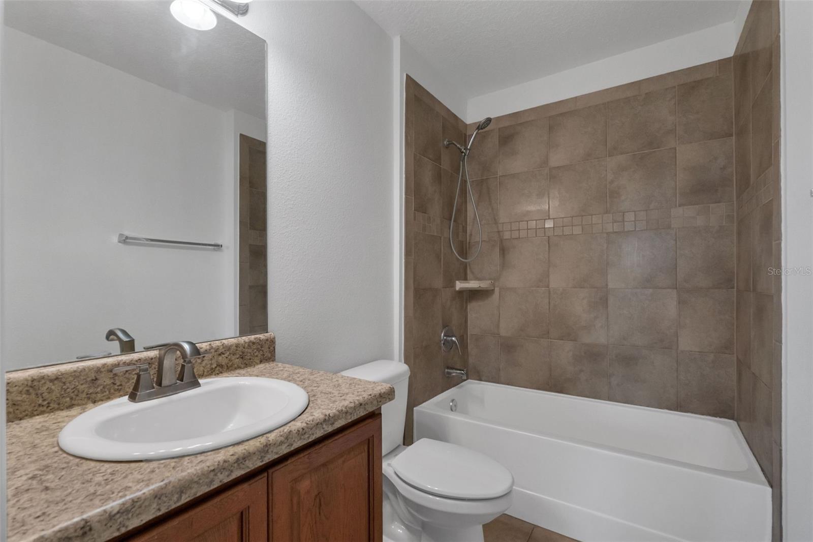 EAGLE BAY PH 1 - Residential