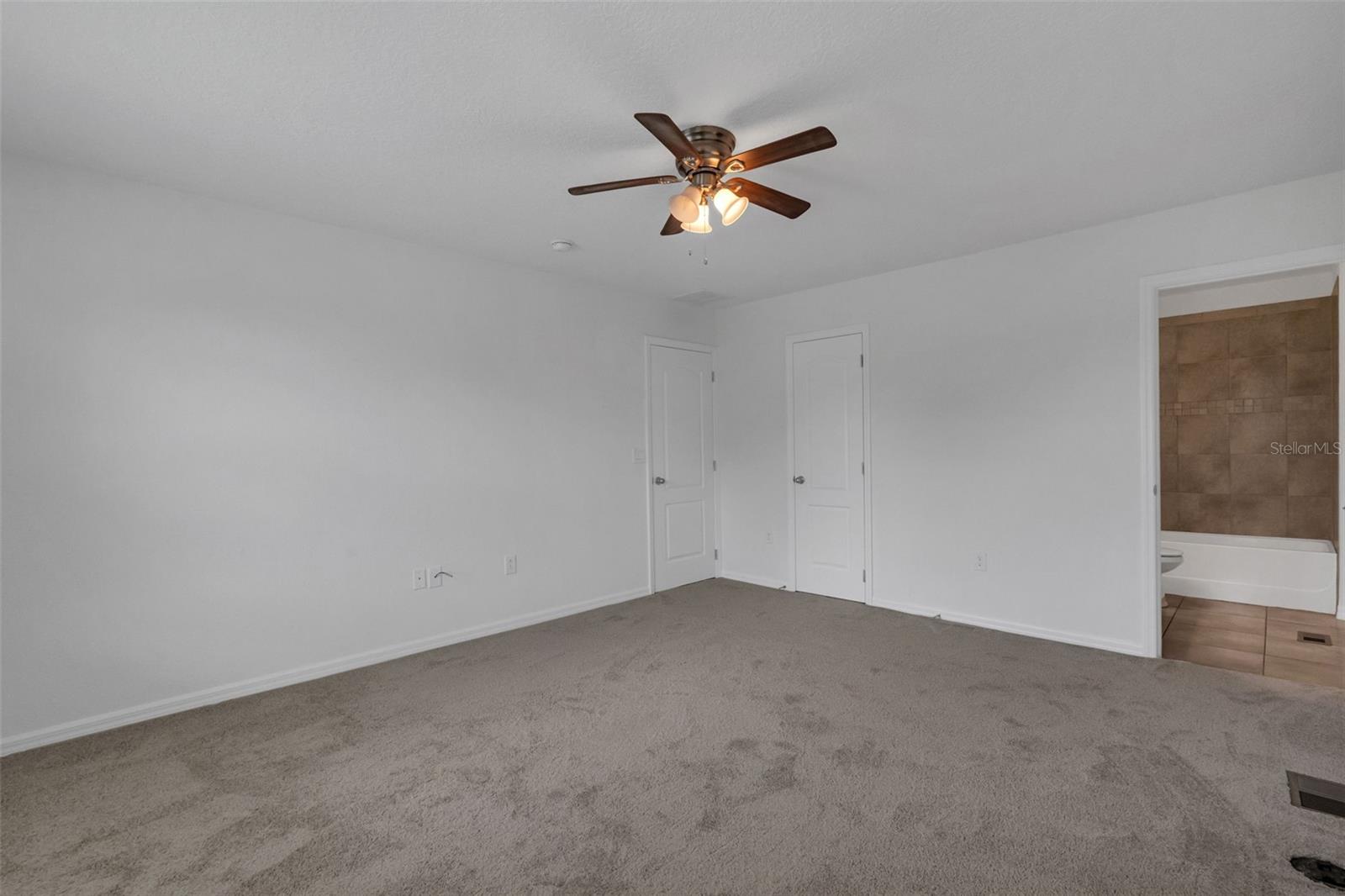 EAGLE BAY PH 1 - Residential
