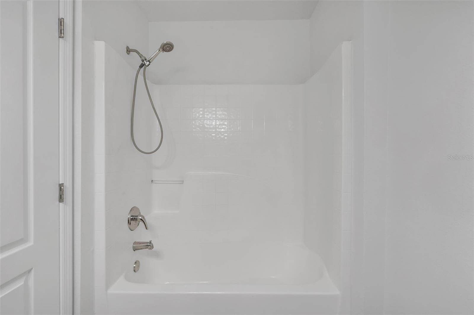 EAGLE BAY PH 1 - Residential