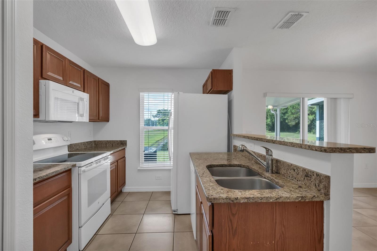 EAGLE BAY PH 1 - Residential