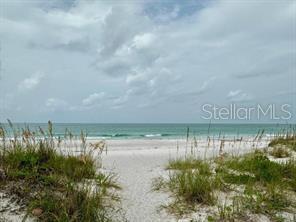 COQUINA BEACH - Land
