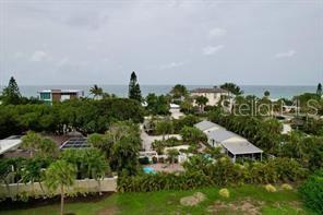 COQUINA BEACH - Land