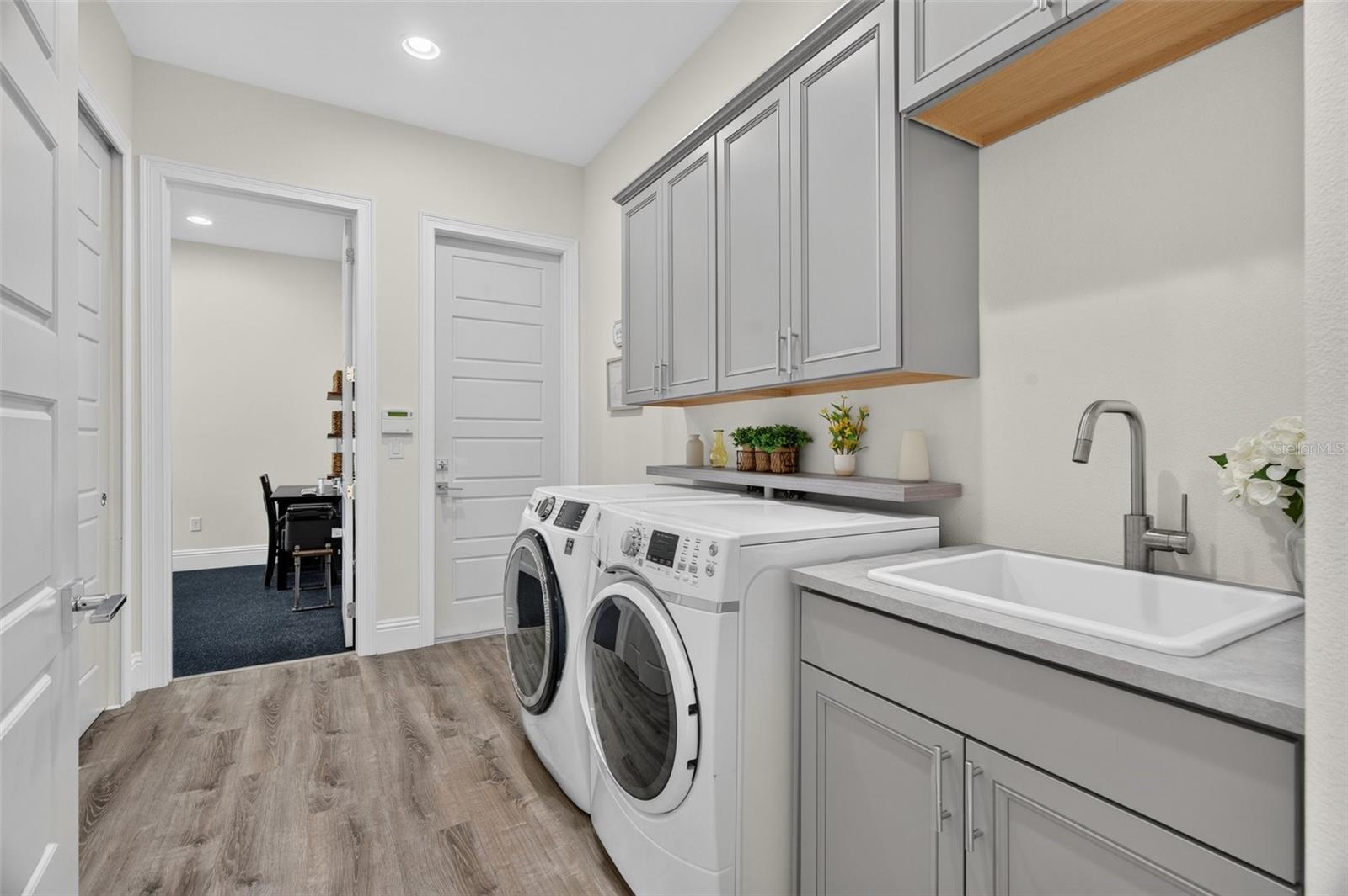 ROCKET CITYA - Residential