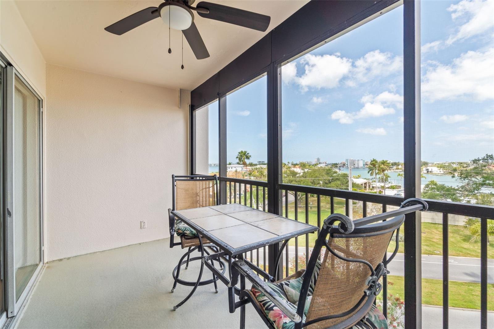 PARADISE ISLAND TOWERS CONDO - Residential