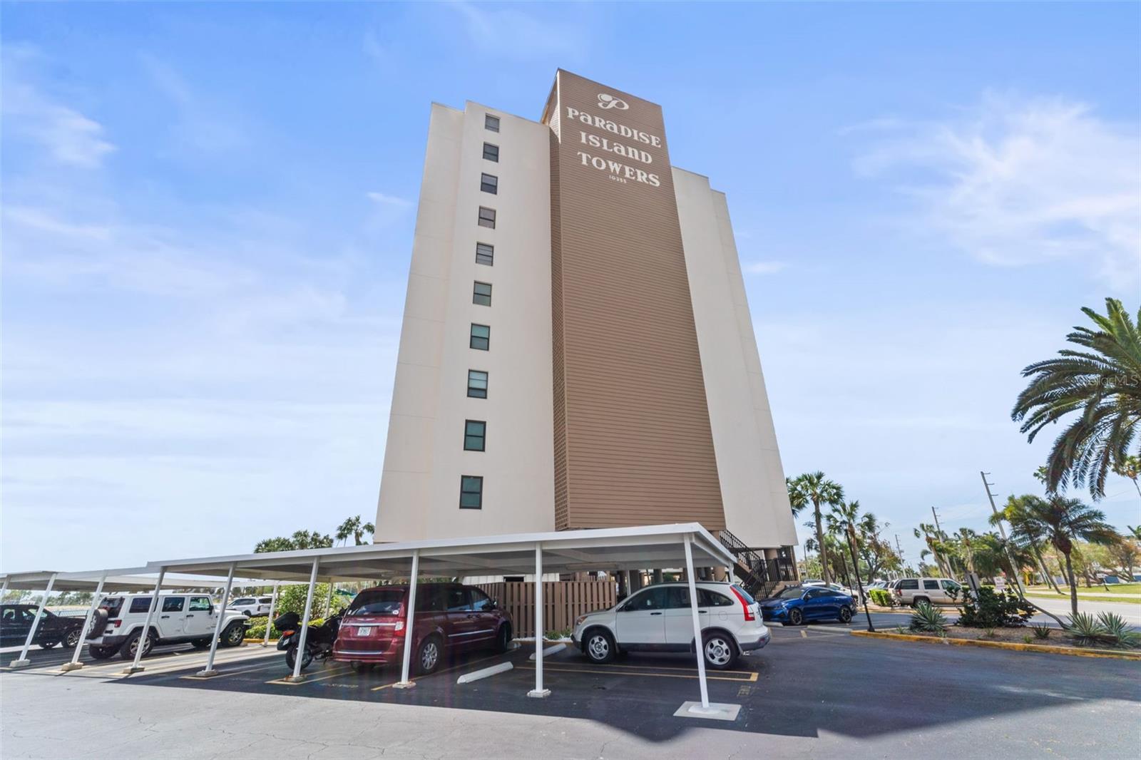 PARADISE ISLAND TOWERS CONDO - Residential