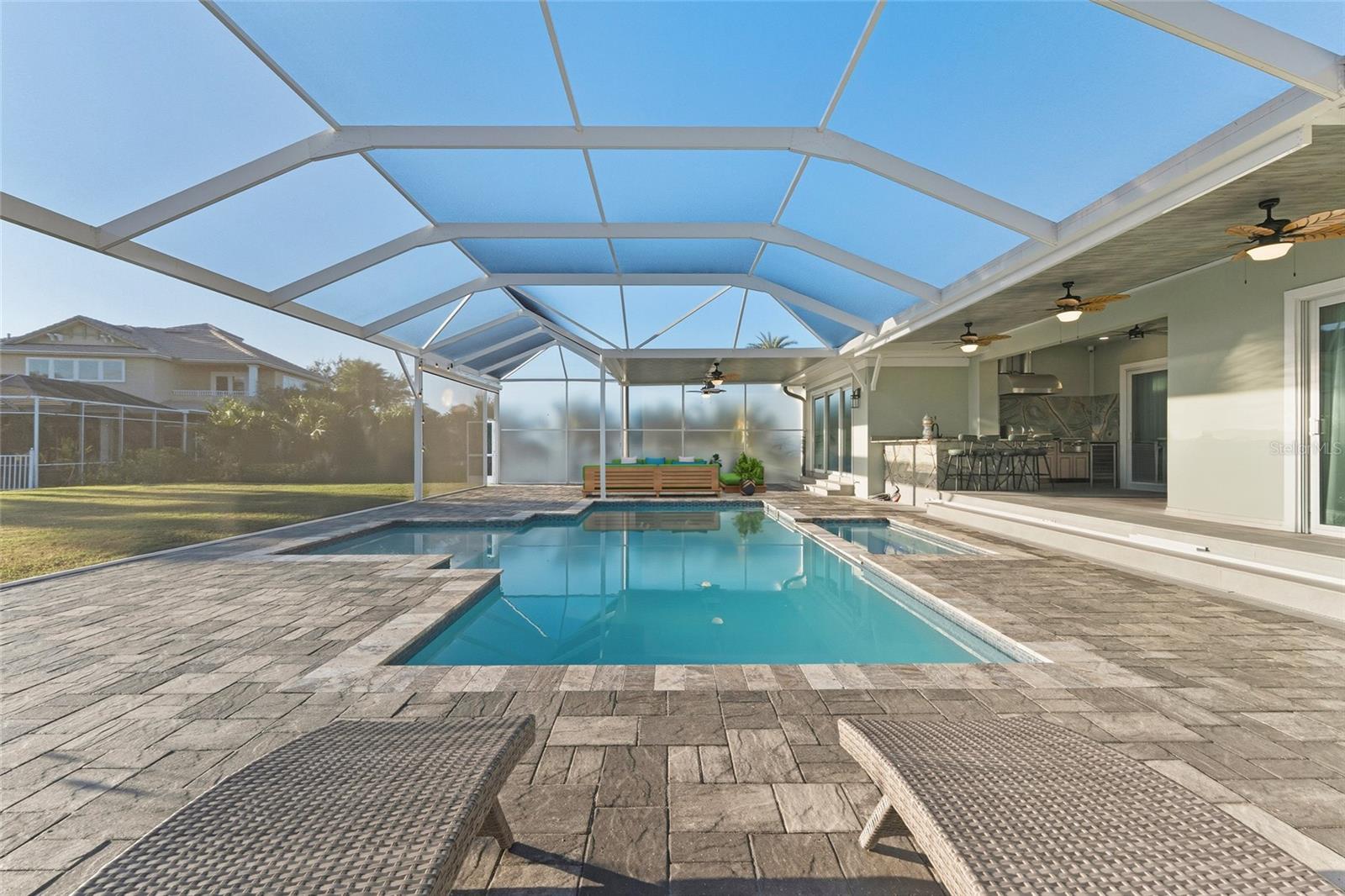 MIRABAY PH 2A-3 - Residential