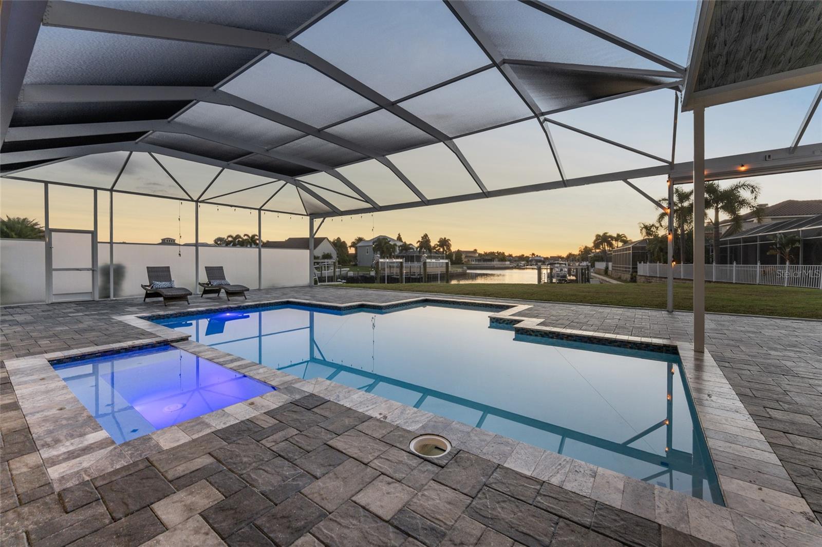 MIRABAY PH 2A-3 - Residential
