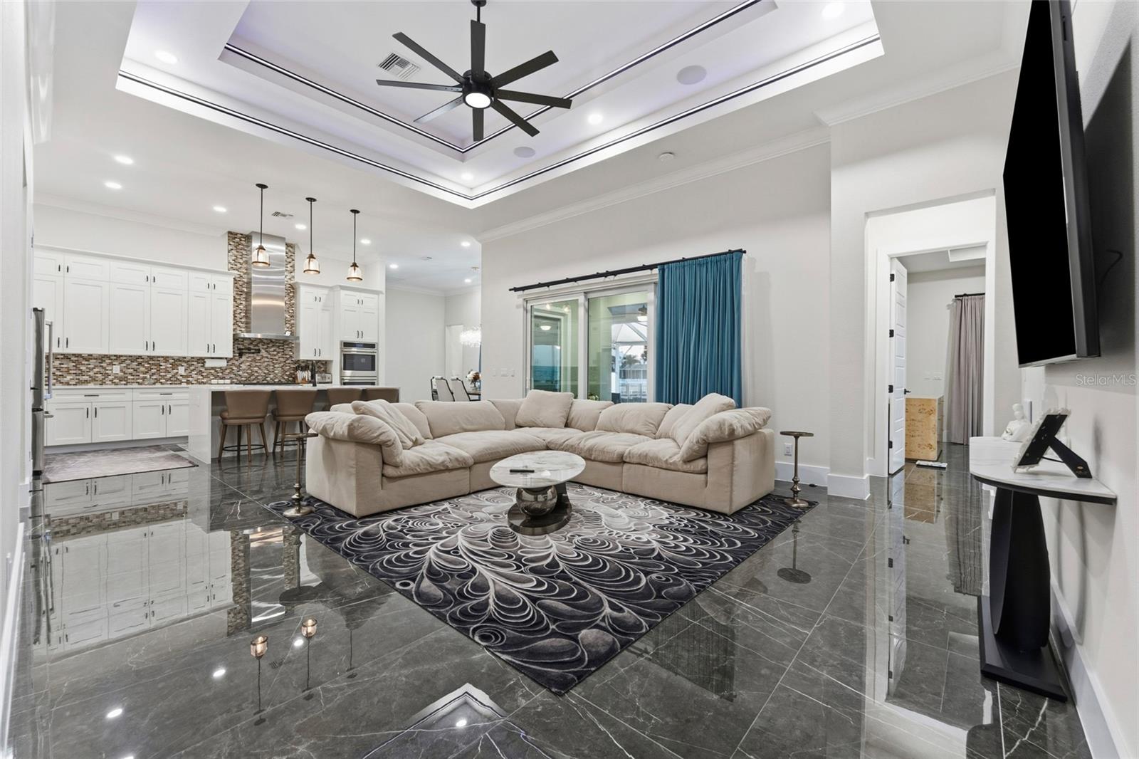 MIRABAY PH 2A-3 - Residential