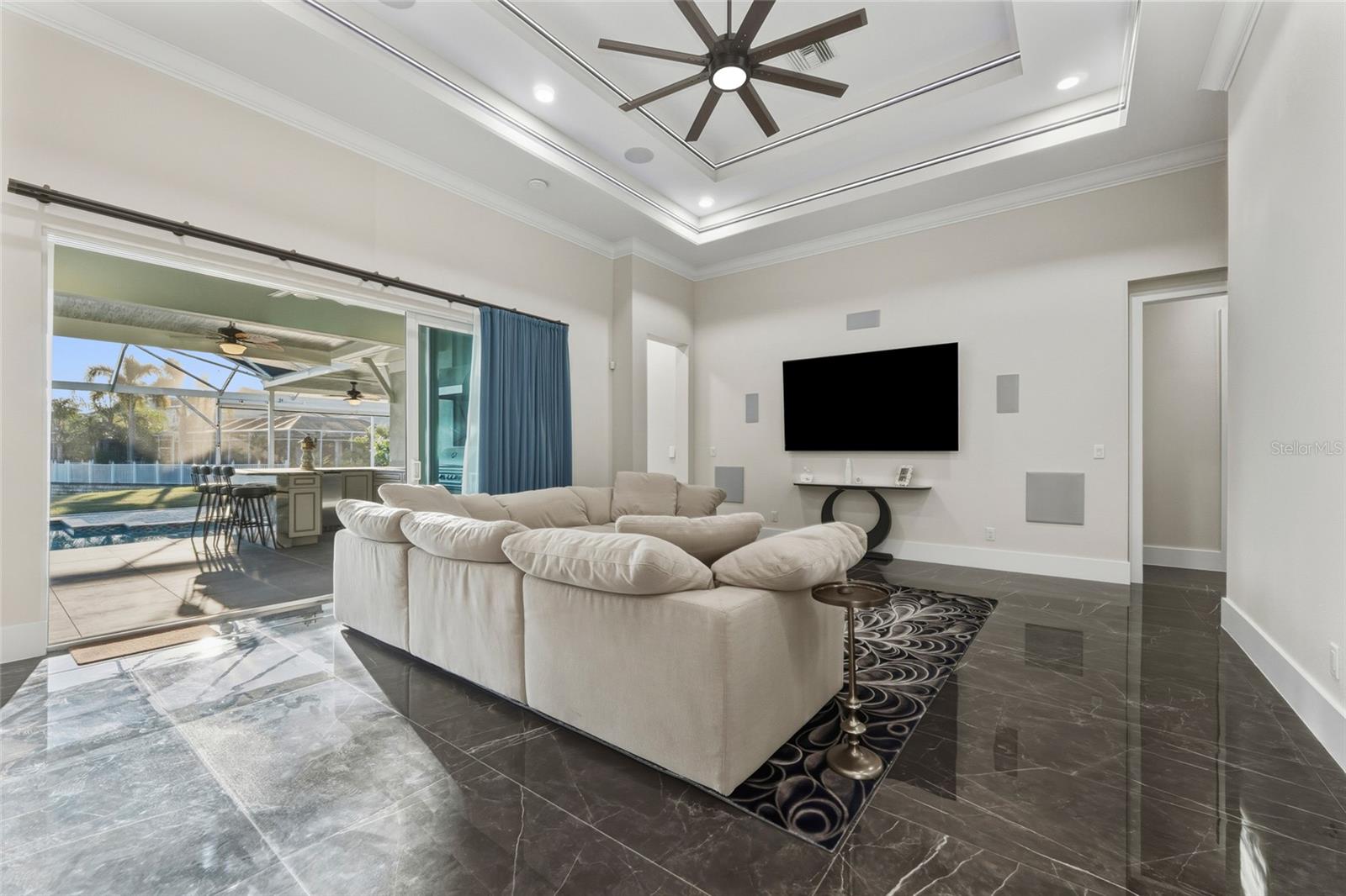 MIRABAY PH 2A-3 - Residential
