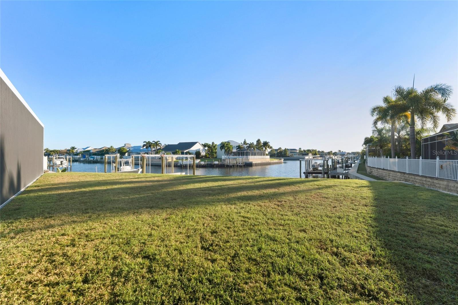 MIRABAY PH 2A-3 - Residential